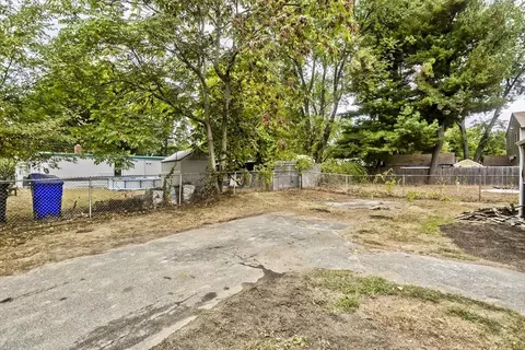 82 Fieldston St, Springfield, MA 01119 photo 30