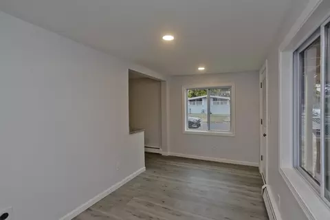 82 Fieldston St, Springfield, MA 01119 photo 25