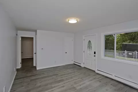 82 Fieldston St, Springfield, MA 01119 photo 10