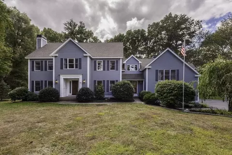 14 Taft Woods Row, Hamilton, MA 01982