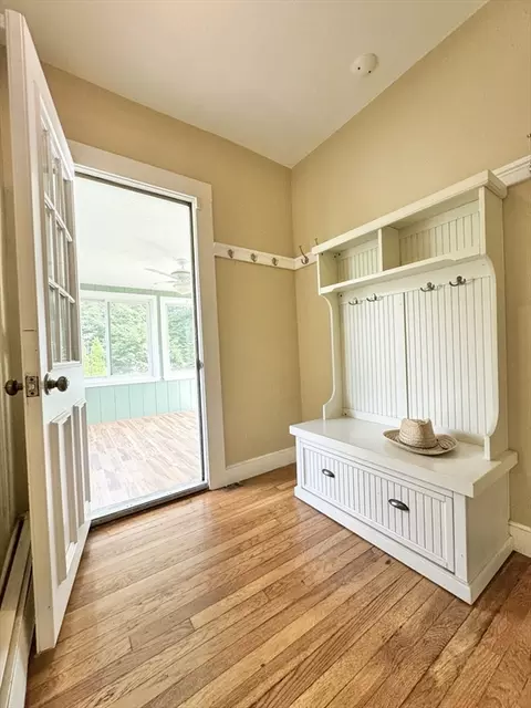 110 Hawthorn, Needham, MA 02492 photo 17