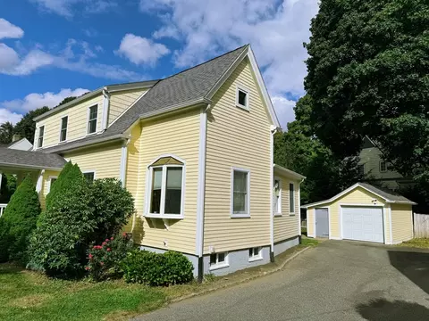 110 Hawthorn, Needham, MA 02492 photo 2