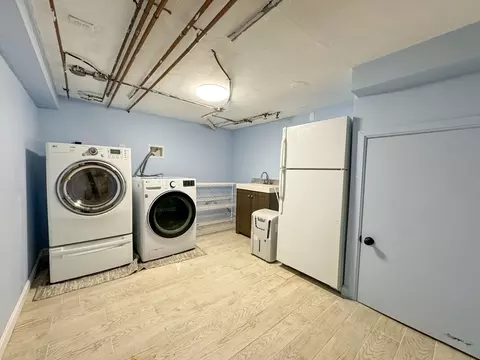 110 Hawthorn, Needham, MA 02492 photo 32