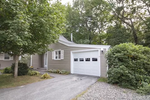 6 Winding Pond Rd #6, Londonderry, NH 03053