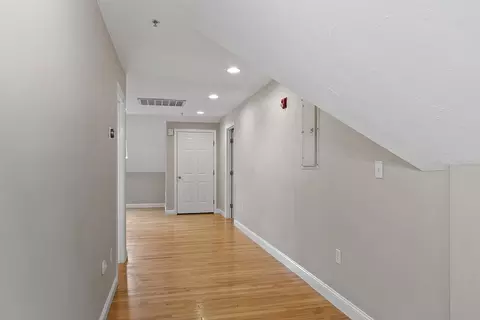 6 Oak St #3, Danvers, MA 01923 photo 14
