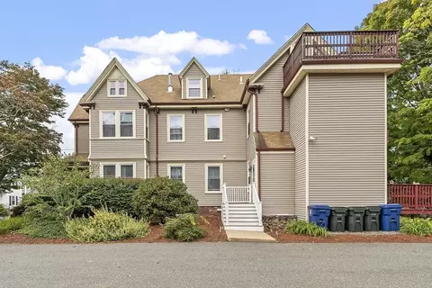 6 Oak St #3, Danvers, MA 01923 photo 3