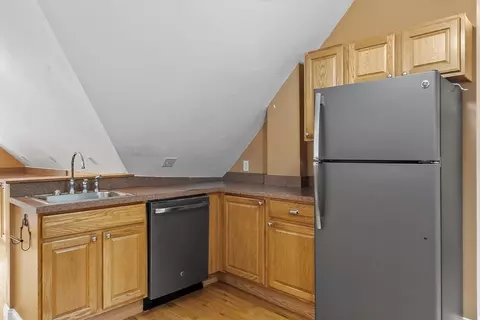 6 Oak St #3, Danvers, MA 01923 photo 8