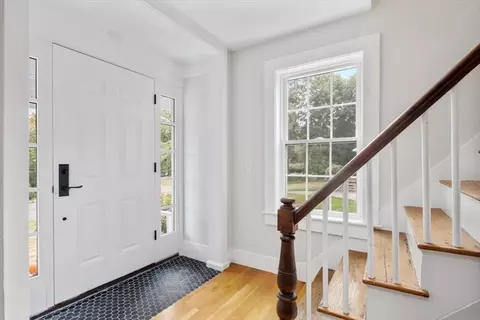 120 East St, Hingham, MA 02043 photo 6