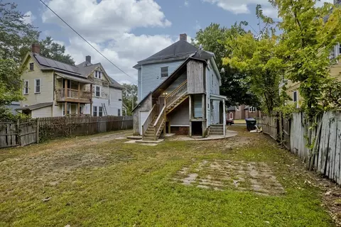 206 King St, Springfield, MA 01109 photo 4