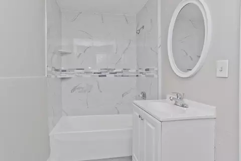 206 King St, Springfield, MA 01109 photo 13
