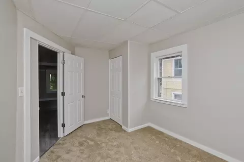 206 King St, Springfield, MA 01109 photo 23