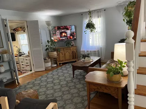 43 Harmon Ave, Springfield, MA 01118 photo 12