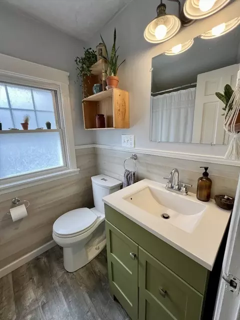 43 Harmon Ave, Springfield, MA 01118 photo 17