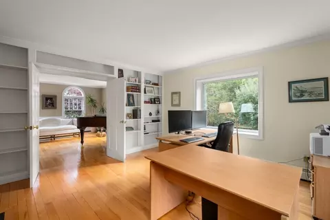 Other - 2 Bridle Path Ln, Beverly, MA 01915 photo 5 of 10