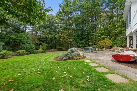 Exterior - 2 Bridle Path Ln, Beverly, MA 01915 photo 6 of 11