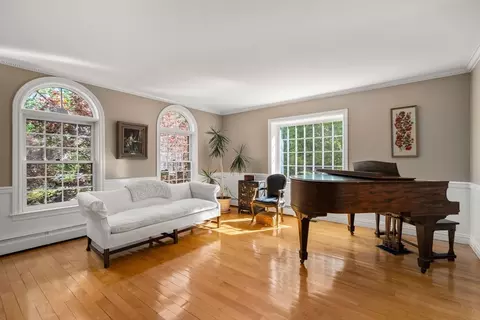 Other - 2 Bridle Path Ln, Beverly, MA 01915 photo 3 of 10