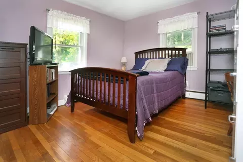 Bedroom - 4 Hart Cir, Georgetown, MA 01833 photo 1 of 6
