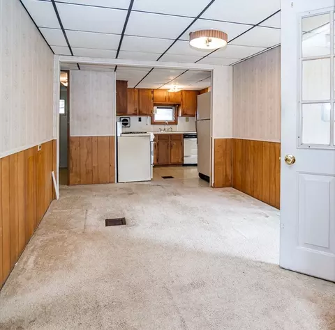 31 Ash St, Webster, MA 01570 photo 14