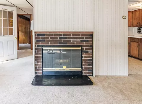 31 Ash St, Webster, MA 01570 photo 6