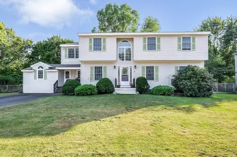 35 Lannon Ave, Dracut, MA 01826