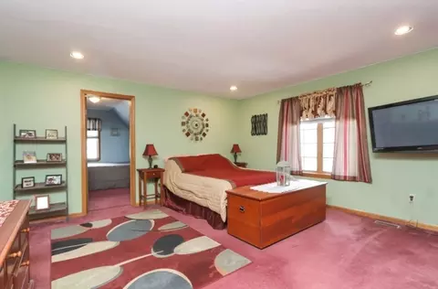 11 Gilbert Ave, Chicopee, MA 01013 photo 19