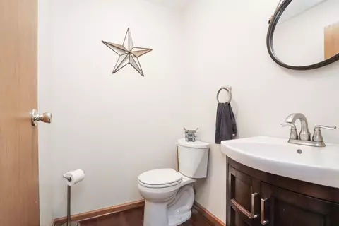 11 Gilbert Ave, Chicopee, MA 01013 photo 17