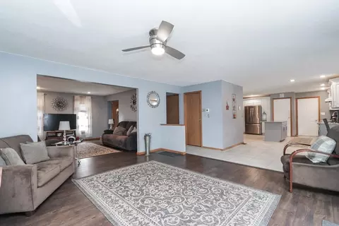 11 Gilbert Ave, Chicopee, MA 01013 photo 6