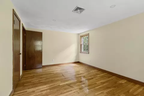 Bedroom - 14 Deborah Dr, Walpole, MA 02081 photo 3 of 4