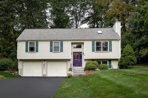 10 Barry Dr, Ashland, MA 01721
