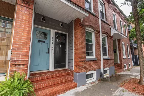 712 E 5th St #2, Boston, MA 02127