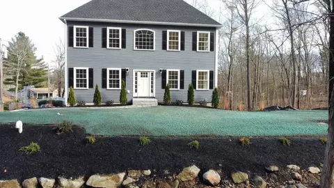 109 Liberty St, Middleton, MA 01949