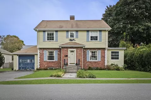 5 Sevinor Rd, Marblehead, MA 01945