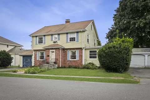 5 Sevinor Rd, Marblehead, MA 01945 photo 2