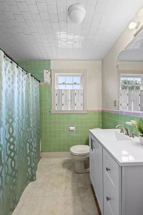5 Sevinor Rd, Marblehead, MA 01945 photo 21