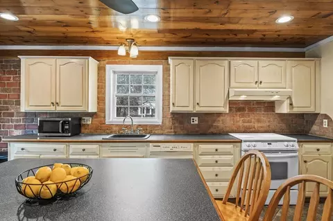 5 Sevinor Rd, Marblehead, MA 01945 photo 15