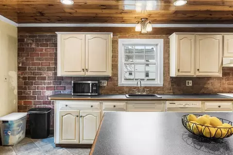 5 Sevinor Rd, Marblehead, MA 01945 photo 14