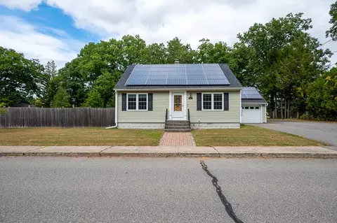 692 Lenox St, Athol, MA 01331