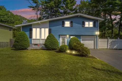 1 Arlene Dr, Framingham, MA 01701