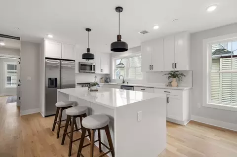 7 Parker St #B, Boston, MA 02129