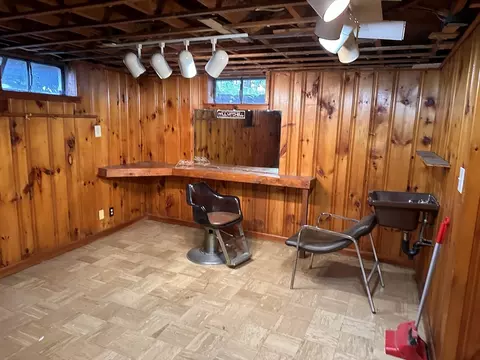 37 Bretton Rd, Springfield, MA 01119 photo 33