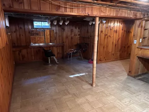 37 Bretton Rd, Springfield, MA 01119 photo 22