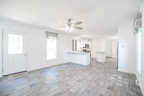 45 Kimberly Ct, Wareham, MA 02571 photo 9