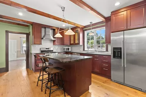 216 Dodge St, Beverly, MA 01915 photo 5