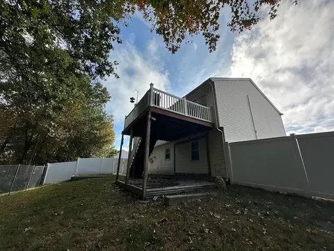 48 Eagle Dr, Dudley, MA 01571 photo 10