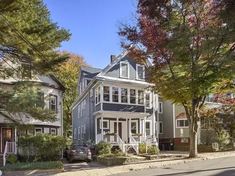 99 Porter St #1, Somerville, MA 02143