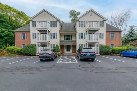 41 Water St #2A, Weymouth, MA 02189