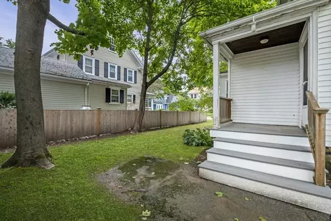 Exterior - 18 Cedar St, Marblehead, MA 01945 photo 10 of 10