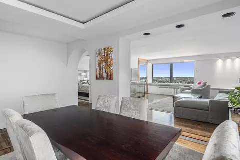 65 E India Row #PHC, Boston, MA 02110 photo 12