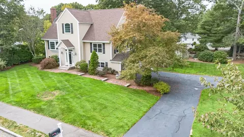 175 Rockland Dr, Brockton, MA 02301