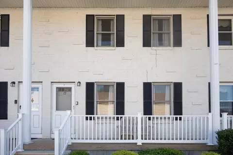 200 Lambert Ter #12, Chicopee, MA 01020 photo 2